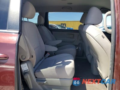 Zdjęcie 11 z 13 samochodu: 2015 KIA SEDONA LX VIN:KNDMB5C16F6080570 - miniatura