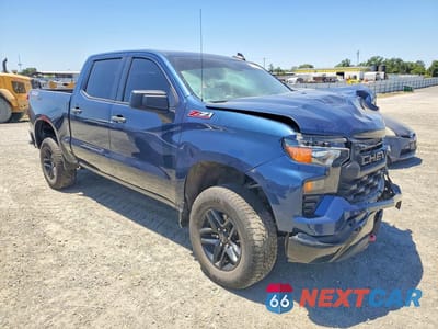 Czwarte zdjęcie samochodu z boku: 2023 CHEVROLET SILVERADO K1500 TRAIL BOSS CUSTOM VIN:3GCPDCEK8PG100741 - miniatura