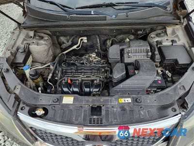 Zdjęcie 12 z 13 samochodu: 2013 KIA SORENTO LX VIN:5XYKT3A61DG394659 - miniatura