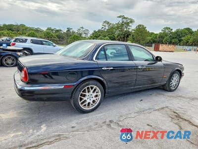 Trzecie zdjęcie samochodu z tyłu: 2004 JAGUAR VANDENPLAS VIN:SAJWA74CX4SG15058 - miniatura