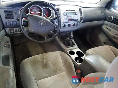 Zdjęcie 8 z 13 samochodu: 2007 TOYOTA TACOMA ACCESS CAB VIN:5TEUU42N47Z426208 - miniatura