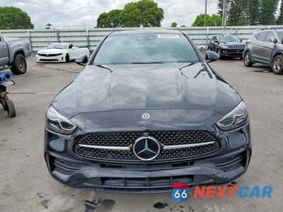 Piąte zdjęcie samochodu w środku: 2023 MERCEDES-BENZ C 300 VIN:W1KAF4GB0PR144242 - miniatura