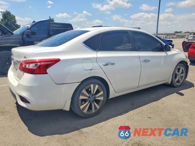 Trzecie zdjęcie samochodu z tyłu: 2016 NISSAN SENTRA SL VIN:3N1AB7AP1GY331594 - miniatura