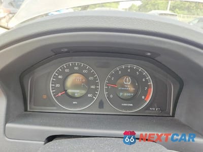 Zdjęcie 9 z 12 samochodu: 2008 VOLVO XC70 VIN:YV4BZ982081037772 - miniatura