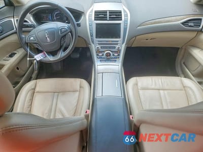 Zdjęcie 8 z 13 samochodu: 2018 LINCOLN MKZ HYBRID SELECT VIN:3LN6L5LU8JR618094 - miniatura