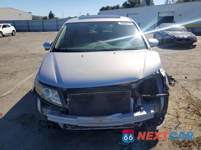 Piąte zdjęcie samochodu w środku: 2015 HONDA ODYSSEY EXL VIN:5FNRL5H69FB024862 - miniatura