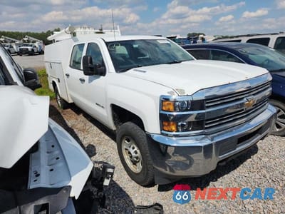 Czwarte zdjęcie samochodu z boku: 2015 CHEVROLET SILVERADO K2500 HEAVY DUTY VIN:1GB1KUE81FF122963 - miniatura