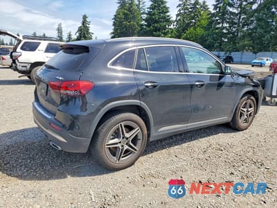 Trzecie zdjęcie samochodu z tyłu: 2023 MERCEDES-BENZ GLA 250 4MATIC VIN:W1N4N4HB0PJ515965 - miniatura