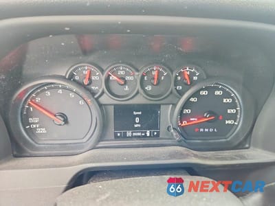 Zdjęcie 9 z 12 samochodu: 2025 CHEVROLET SILVERADO 1500 REFRIGERATED BOX TRUCK VIN:3GCNKAED9SG148938 - miniatura