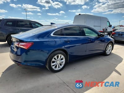 Trzecie zdjęcie samochodu z tyłu: 2019 CHEVROLET MALIBU LT VIN:1G1ZD5ST5KF142191 - miniatura