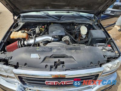 Zdjęcie 11 z 12 samochodu: 2004 GMC NEW SIERRA K1500 VIN:2GTEK13TX41378932 - miniatura