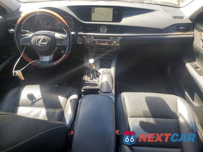 Zdjęcie 8 z 12 samochodu: 2017 LEXUS ES 350 VIN:58ABK1GG0HU071915 - miniatura