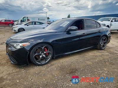 2017 ALFA ROMEO GIULIA TI Q4 ZARFAEEN4H7544406 - główne zdjęcie licytacji z USA - miniatura