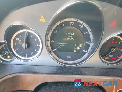 Zdjęcie 9 z 13 samochodu: 2011 MERCEDES-BENZ E 350 BLUETEC VIN:WDDHF2EB2BA399052 - miniatura