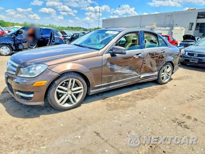 2013 MERCEDES-BENZ C 250 WDDGF4HB1DA828820 - główne zdjęcie licytacji z USA - miniatura
