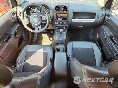 Zdjęcie 8 z 13 samochodu: 2015 JEEP COMPASS SPORT VIN:1C4NJCBA1FD430955 - miniatura
