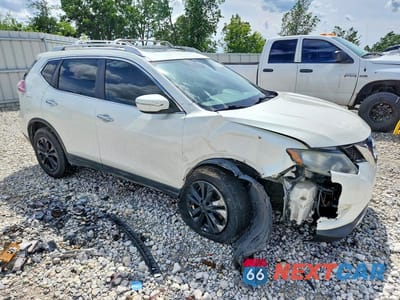 Czwarte zdjęcie samochodu z boku: 2015 NISSAN ROGUE S VIN:5N1AT2MV2FC764058 - miniatura