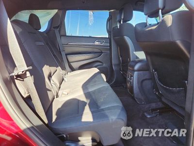 Zdjęcie 11 z 13 samochodu: 2018 JEEP GRAND CHEROKEE LAREDO VIN:1C4RJEAG2JC270747 - miniatura
