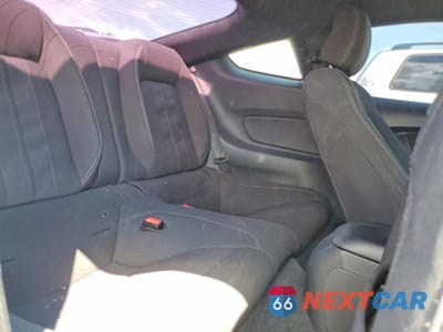 Zdjęcie 10 z 12 samochodu: 2020 FORD MUSTANG VIN:1FA6P8TH8L5162154 - miniatura