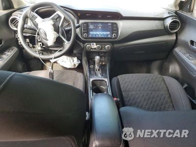 Zdjęcie 8 z 13 samochodu: 2024 NISSAN KICKS SV VIN:3N1CP5CV7RL473670 - miniatura