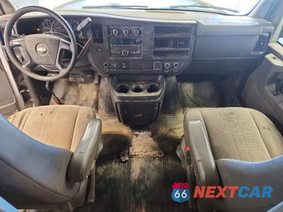 Zdjęcie 8 z 13 samochodu: 2015 CHEVROLET EXPRESS G3500 VIN:1GCZGUCF0F1115226 - miniatura