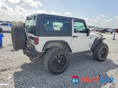 Trzecie zdjęcie samochodu z tyłu: 2011 JEEP WRANGLER SPORT VIN:1J4AA2D10BL568065 - miniatura