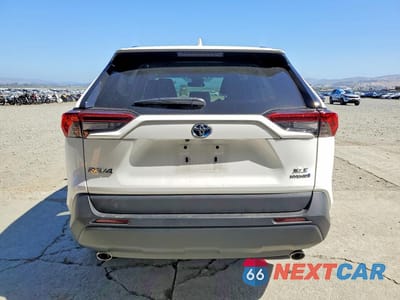 Zdjęcie 6 z 13 samochodu: 2024 TOYOTA RAV4 HYBRID XLE VIN:2T3RWRFV9RW188913 - miniatura