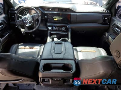 Zdjęcie 8 z 12 samochodu: 2022 GMC SIERRA K1500 AT4 VIN:1GTUUEET1NZ618999 - miniatura