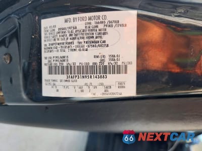 Zdjęcie 12 z 12 samochodu: 2005 FORD FOCUS ZX3 VIN:3FAFP31N95R143883 - miniatura