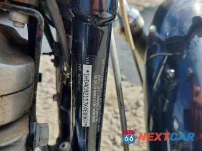 Zdjęcie 8 z 8 samochodu: 2007 HARLEY-DAVIDSON XL883 L VIN:1HD4CR2157K468967 - miniatura