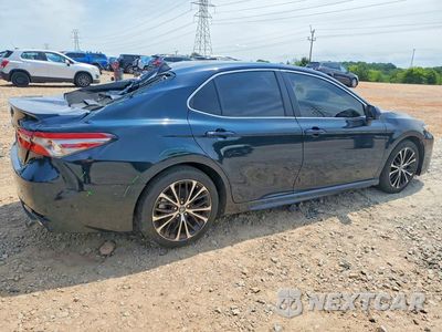 Trzecie zdjęcie samochodu z tyłu: 2018 TOYOTA CAMRY SE VIN:4T1B11HK7JU544096 - miniatura