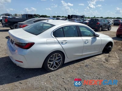Trzecie zdjęcie samochodu z tyłu: 2025 BMW 330I VIN:3MW69CW01S8F32453 - miniatura