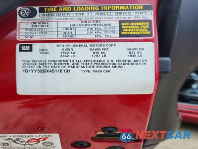 Zdjęcie 12 z 12 samochodu: 2004 CHEVROLET CORVETTE VIN:1G1YY32GX45110191 - miniatura