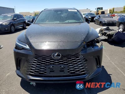 Piąte zdjęcie samochodu w środku: 2023 LEXUS RX 350 PREMIUM+ VIN:2T2BAMCA7PC034742 - miniatura