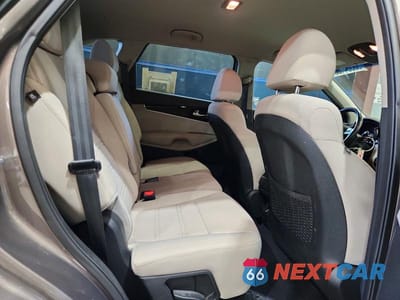 Zdjęcie 11 z 13 samochodu: 2019 KIA SORENTO LX VIN:5XYPGDA32KG538416 - miniatura