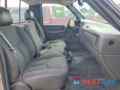Zdjęcie 10 z 12 samochodu: 2004 CHEVROLET SILVERADO C1500 VIN:1GCEC14V94E198580 - miniatura