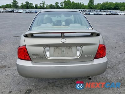 Zdjęcie 6 z 12 samochodu: 2005 NISSAN SENTRA VIN:3N1CB51D45L510404 - miniatura