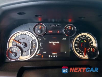 Zdjęcie 9 z 13 samochodu: 2018 RAM 1500 SLT VIN:1C6RR6LT8JS275361 - miniatura