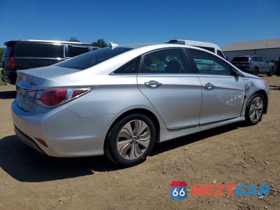 Trzecie zdjęcie samochodu z tyłu: 2013 HYUNDAI SONATA HYBRID VIN:KMHEC4A48DA098258 - miniatura