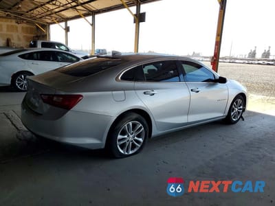 Trzecie zdjęcie samochodu z tyłu: 2017 CHEVROLET MALIBU LT VIN:1G1ZE5ST8HF109725 - miniatura