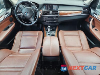 Zdjęcie 8 z 13 samochodu: 2012 BMW X5 XDRIVE35I VIN:5UXZV4C51CL988527 - miniatura