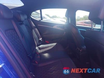 Zdjęcie 10 z 13 samochodu: 2019 GENESIS G70 2.0T ADVANCED VIN:KMTG44LA8KU025739 - miniatura