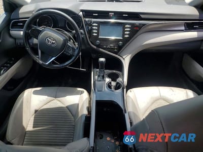Zdjęcie 8 z 12 samochodu: 2020 TOYOTA CAMRY SE VIN:4T1G11AK0LU342364 - miniatura