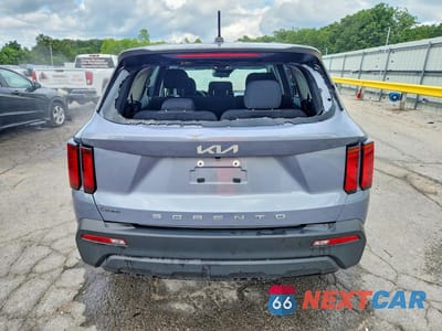 Zdjęcie 6 z 13 samochodu: 2022 KIA SORENTO LX VIN:5XYRG4LC9NG100731 - miniatura