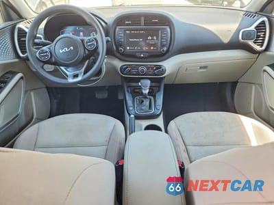 Zdjęcie 8 z 12 samochodu: 2023 KIA SOUL LX VIN:KNDJ23AU6P7857653 - miniatura