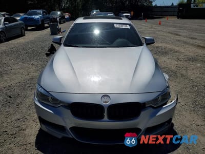 Piąte zdjęcie samochodu w środku: 2018 BMW 330 XI VIN:WBA8D9G53JNU66620 - miniatura