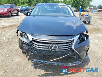 Piąte zdjęcie samochodu w środku: 2017 LEXUS ES 350 VIN:58ABK1GG2HU070913 - miniatura