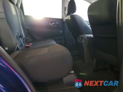 Zdjęcie 11 z 13 samochodu: 2018 NISSAN ROGUE S VIN:5N1AT2MV8JC730232 - miniatura