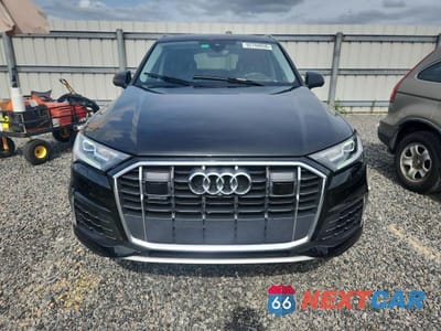 Piąte zdjęcie samochodu w środku: 2023 AUDI Q7 PREMIUM VIN:WA1AXBF75PD001612 - miniatura