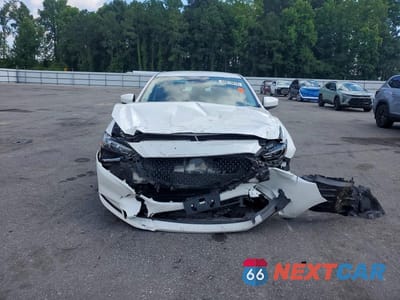 Piąte zdjęcie samochodu w środku: 2018 MAZDA 6 SPORT VIN:JM1GL1UM7J1332926 - miniatura